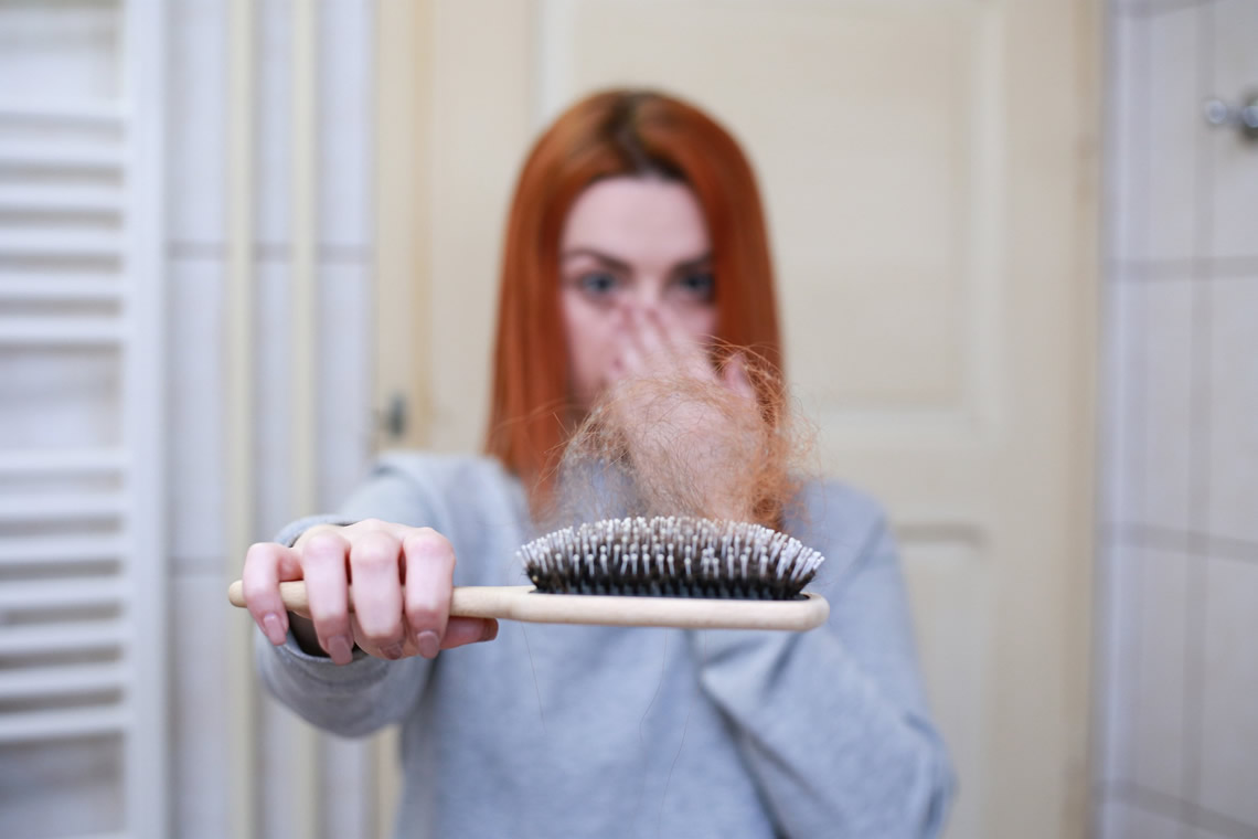 Hausmittel gegen Haarausfall - Das sind die 10 natürlichen Helfer